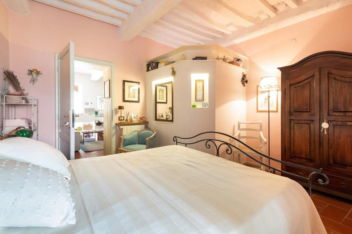 La Casa Nel Castello E Il Giardino Segreto Vila Suvereto Exterior foto